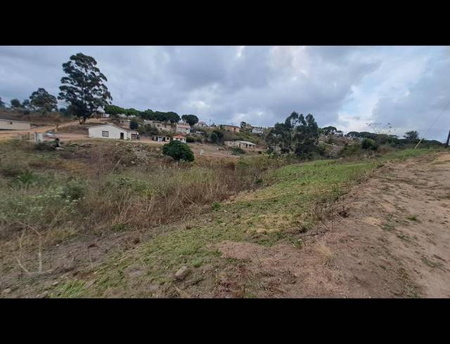 LAND FOR SALE IN UMLAZI CC